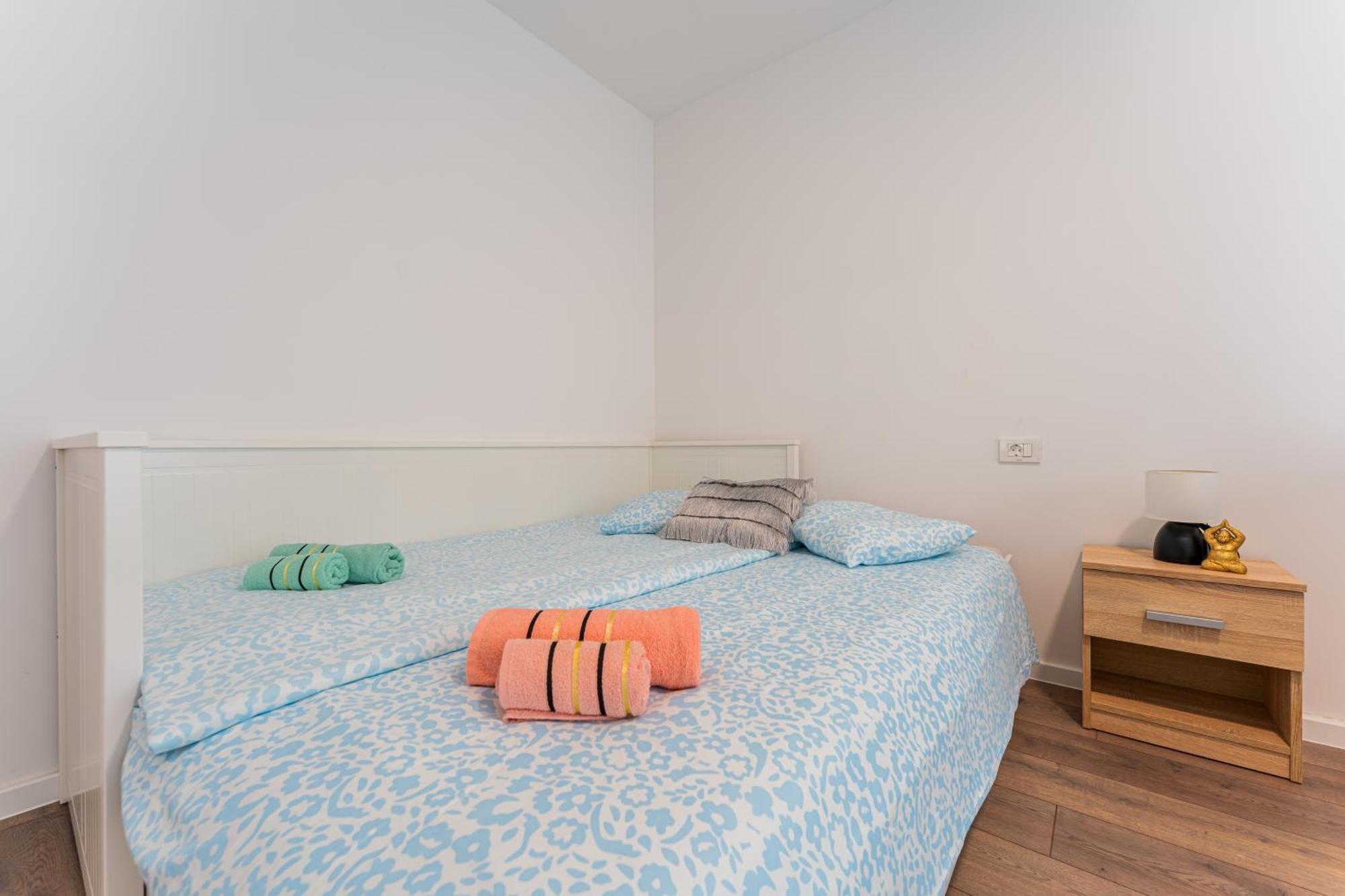 Flex Selfcheckins 100 - Zagreb - 2 Bedrooms - Parking - Loggia Velika Mlaka Екстериор снимка