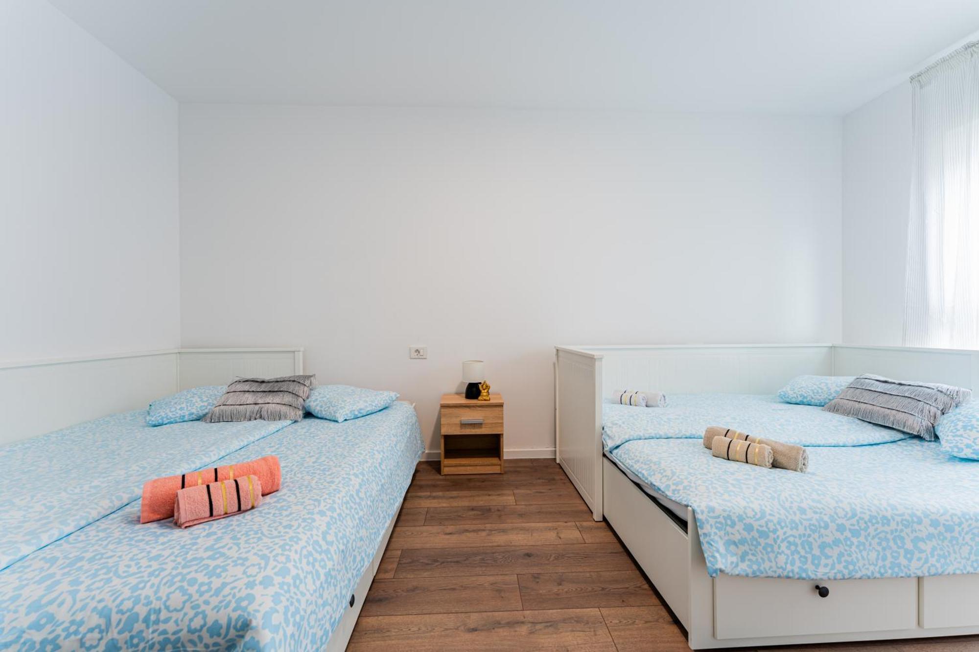 Flex Selfcheckins 100 - Zagreb - 2 Bedrooms - Parking - Loggia Velika Mlaka Екстериор снимка