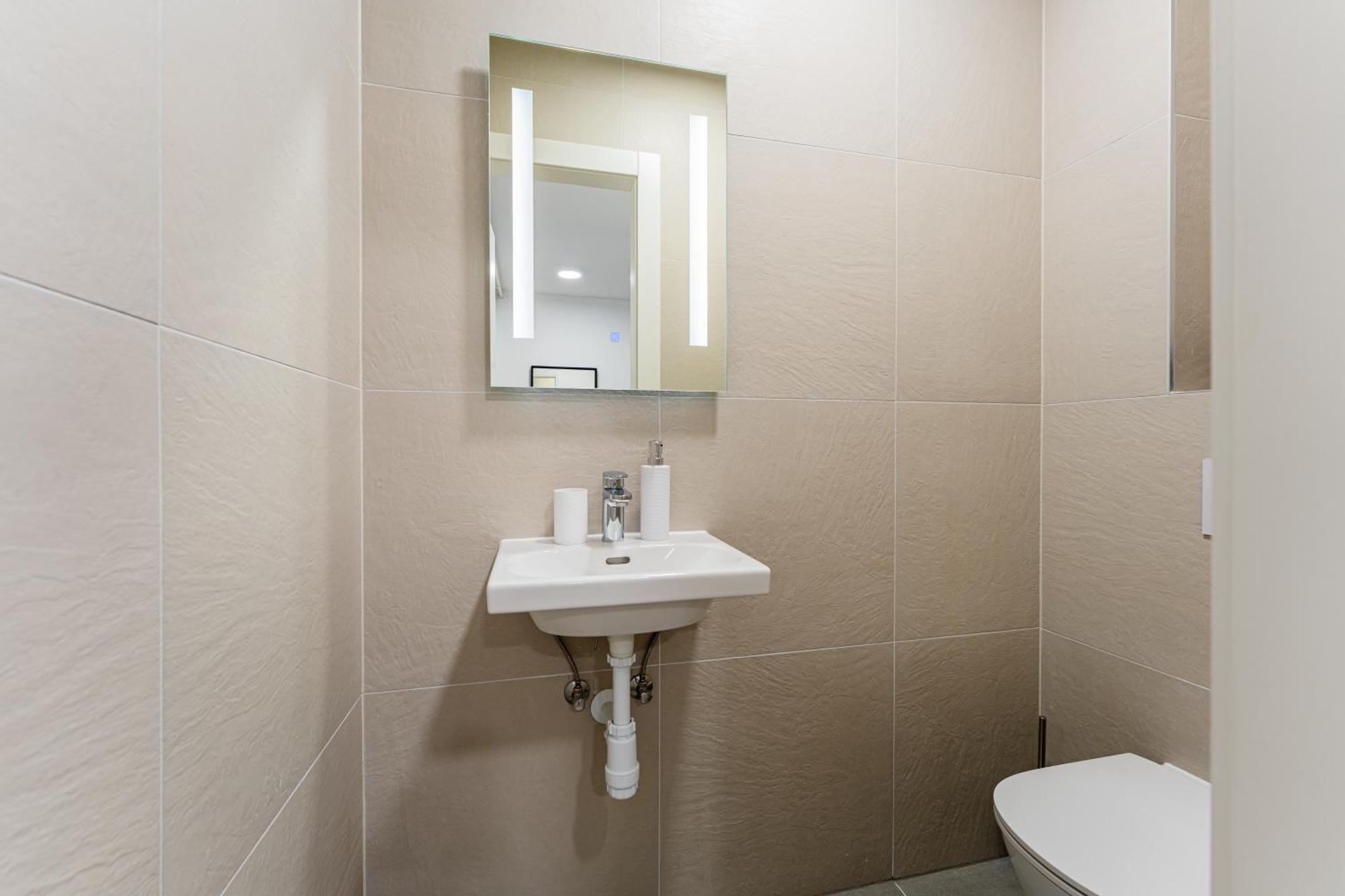 Flex Selfcheckins 100 - Zagreb - 2 Bedrooms - Parking - Loggia Velika Mlaka Екстериор снимка